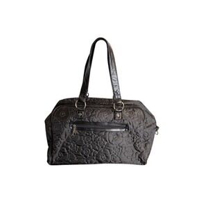 Thirty-One City Weekender Duffle Bag in a Black Quilted Poppy Pattern EUC